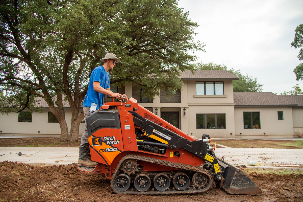 Lubbock landscaping, turf, lawn care Mission Service Companies_0225