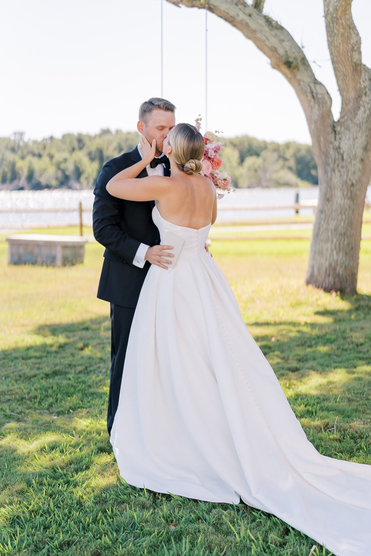 Beaufort Hotel Pink Wedding Riley and Eric Brittanie Raquel Events_0015