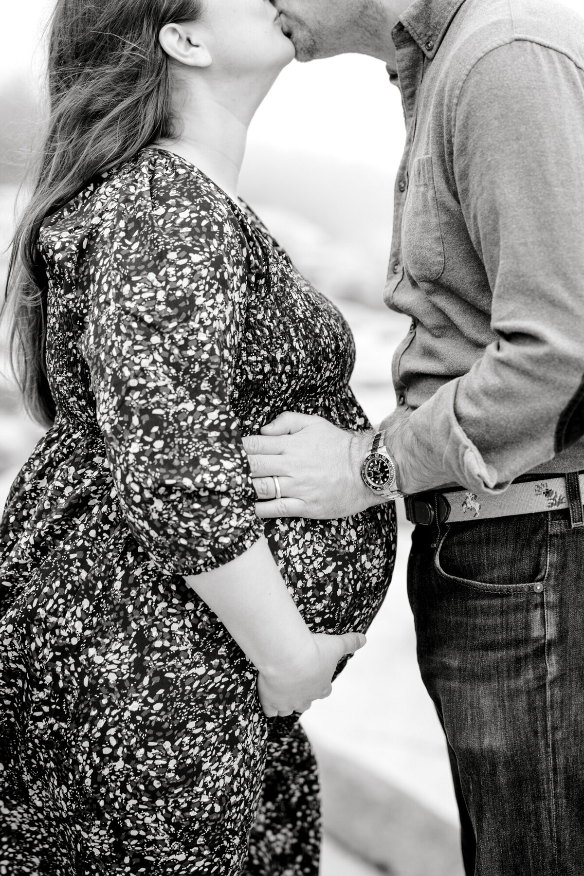 Andrea Simmons Photography pregnant and maternity photos mom and baby expecting maine light and airy soft beautiful portraits MaternityWebsite-26
