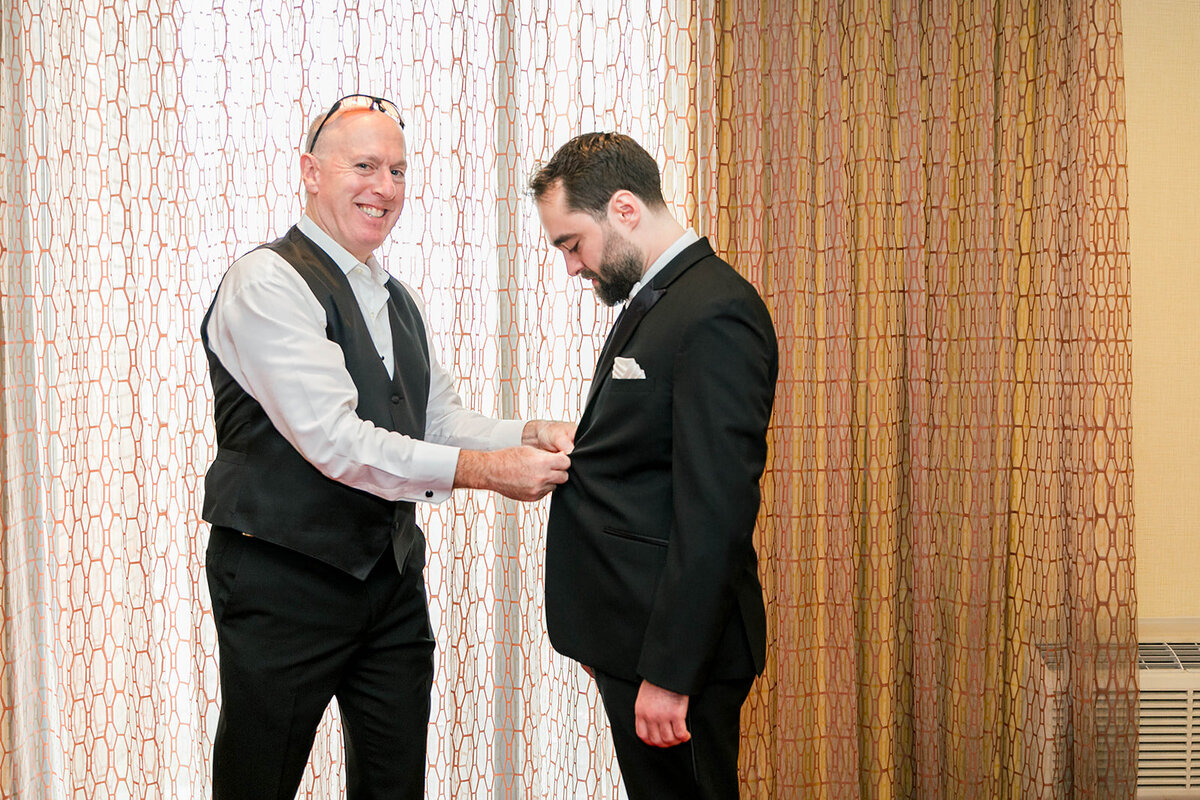 Eliana-Melmed-Photography-Chicago-LosAngeles-Jewish-WeddingPhotography-AndrewReady-00018