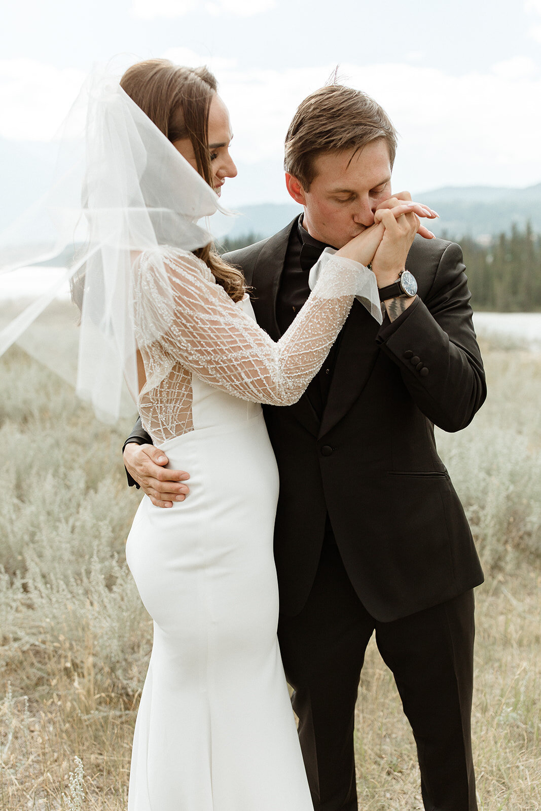 Jasper Wedding Photography Groom Kissing Bride