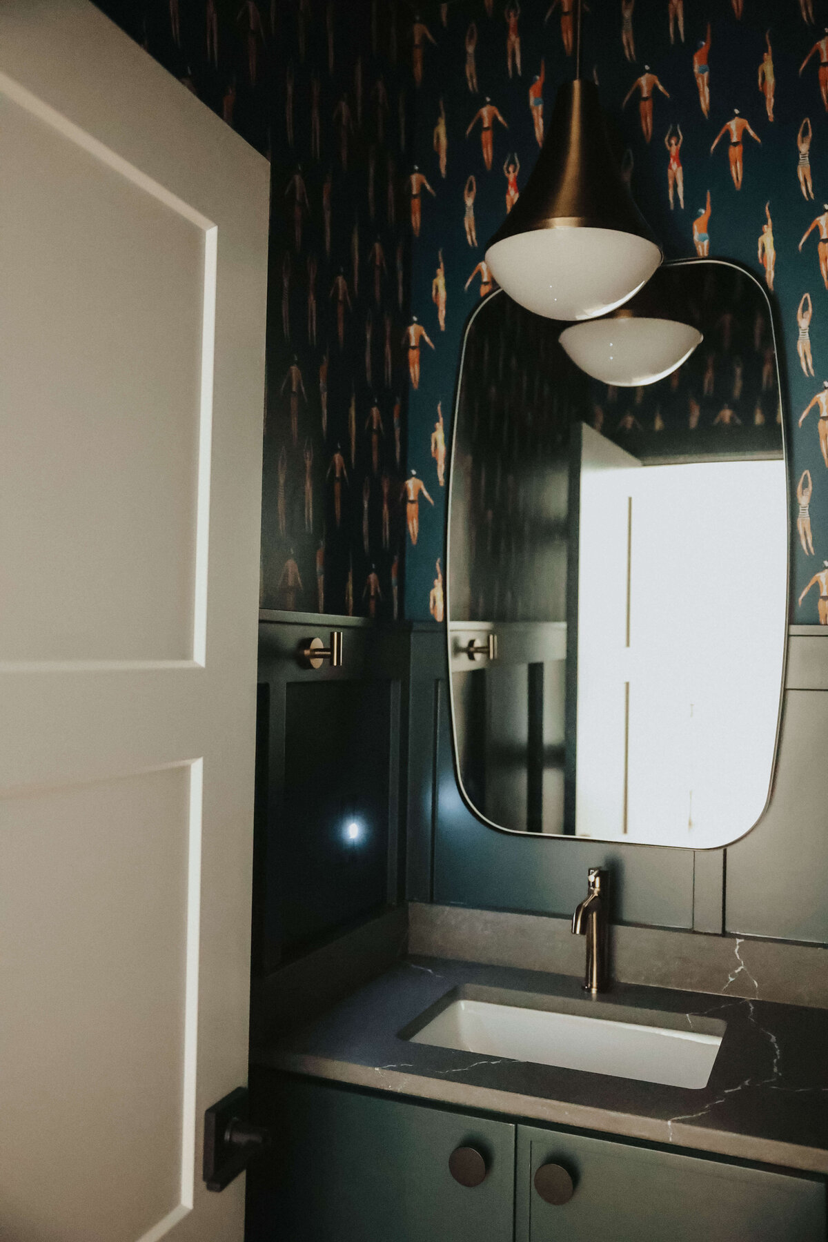 4171-Bathroom-Panora-Central-Iowa-Custom-Home-JRL-Builders-E23A3794