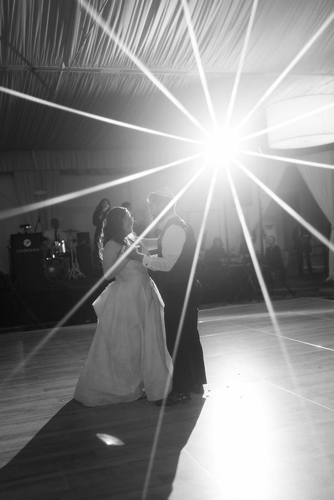 Eliana-Melmed-Photography-Chicago-LosAngeles-Jewish-WeddingPhotography-DInnerSpeeches-00108
