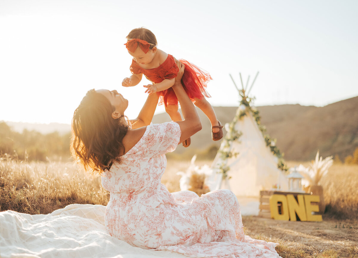 Best-San Diego-Family-Photographer-Mom-Daughter-teepee-golden-hour-outdoor