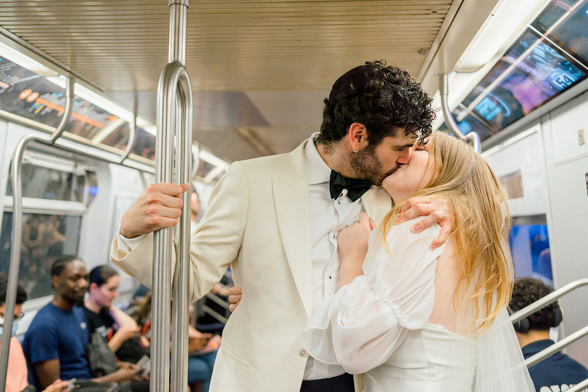 Editorial Jewish Elopement Wedding Photography in NYC Chicago and LA by Eliana Melmed Photogrpahy