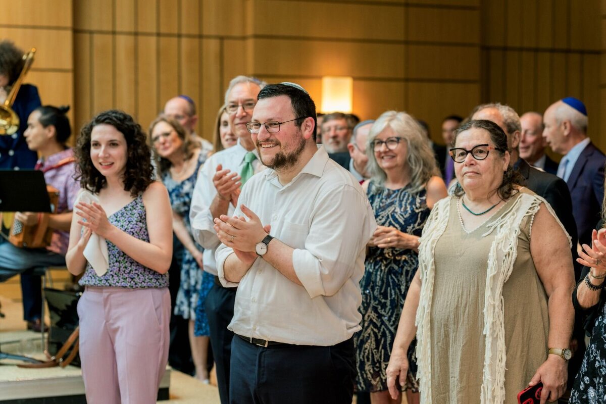 Eliana-Melmed-Photography-Chicago-LosAngeles-Jewish-WeddingPhotography-ShulaNoah-Shtick-00070