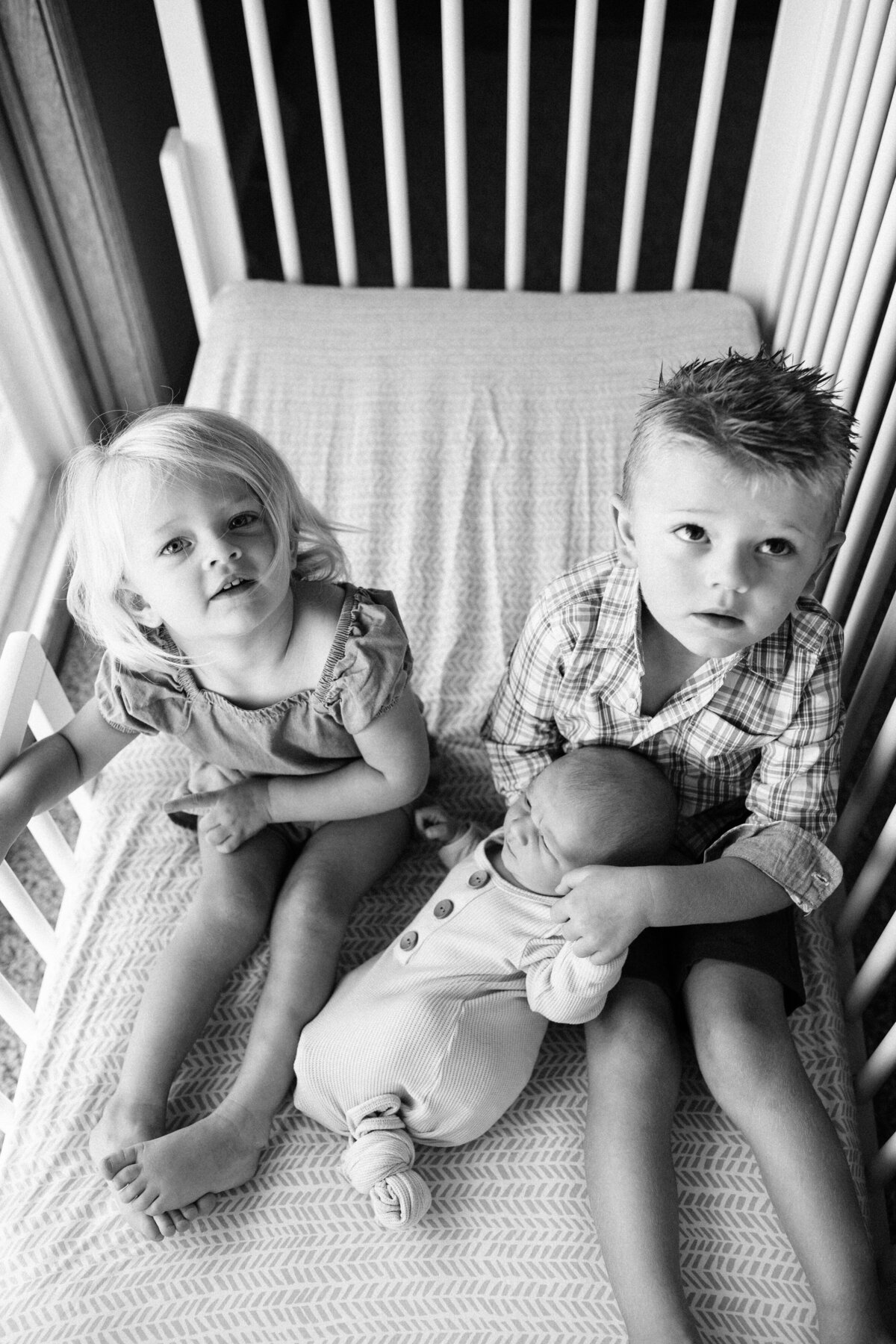 In-Home-Lifestyle-Newborn-Photos-Milwaukee2