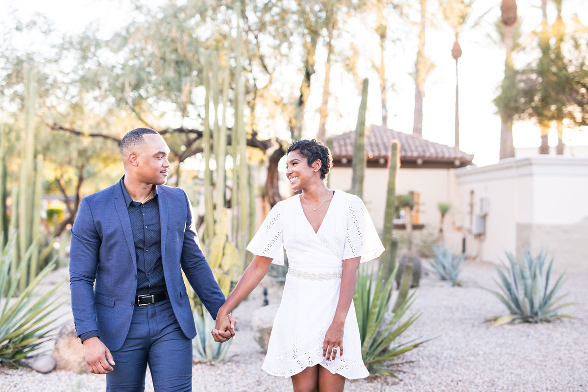 scottsdale-engagement-pictures_brooke-and-doug-photography_27