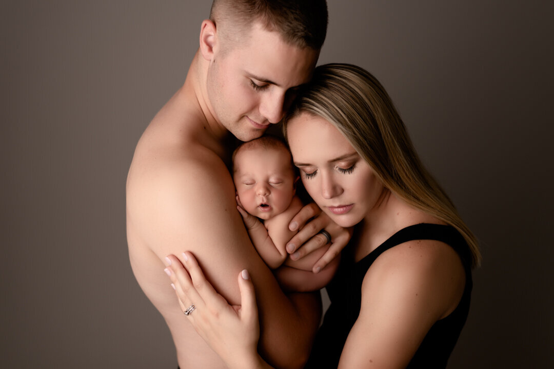 Lansing Newborn Photographer Baby Help by Parents by For the Love of Photography