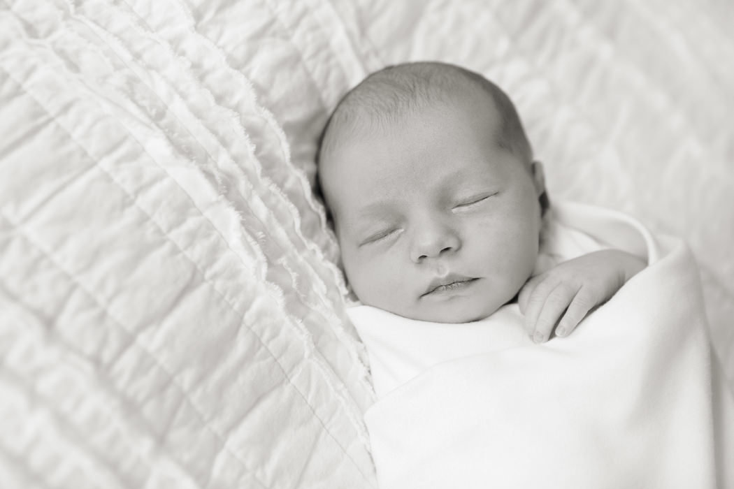 St_Louis_baby_newborn_photographer_home_lifestyle_L_Photographie31