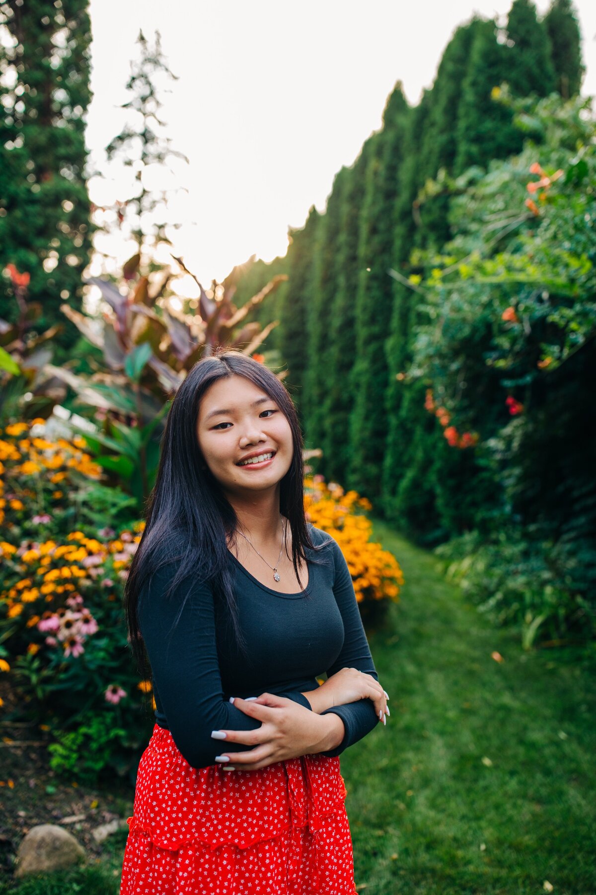 Milwaukee-Garden-Senior-Portraits
