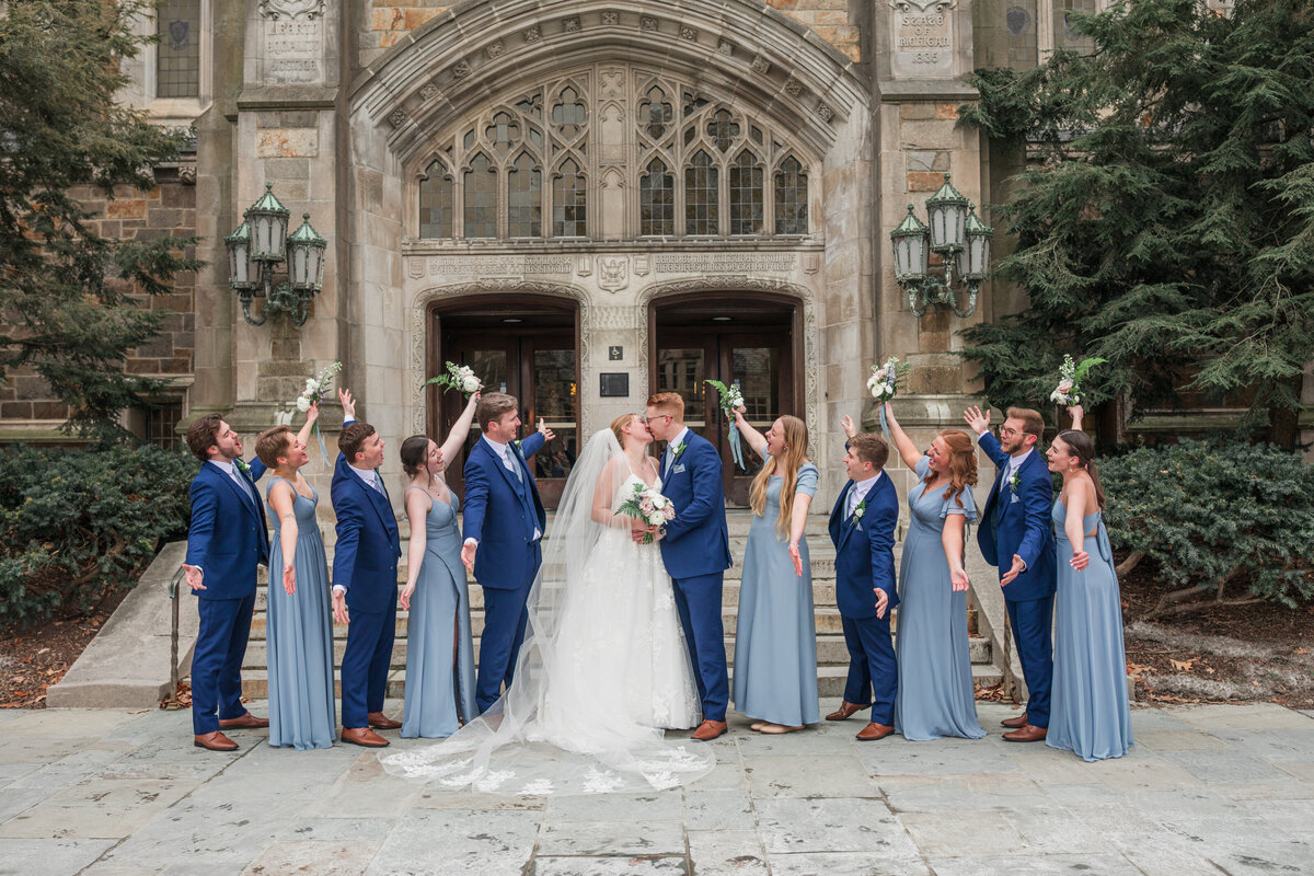 LillieMaePhoto-Lindsey&JoshWedding-Portraits-3586