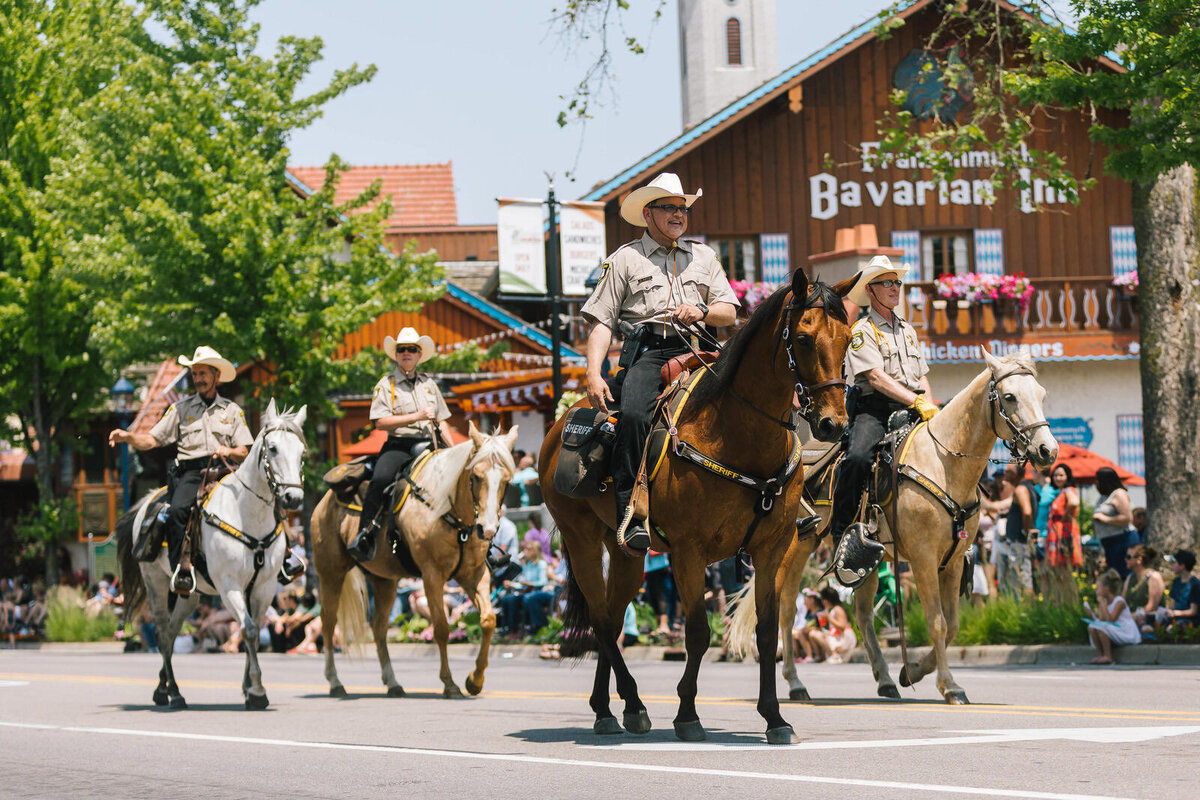 Bavarian-Festival-Parade-Frankenmuth-Michigan-11