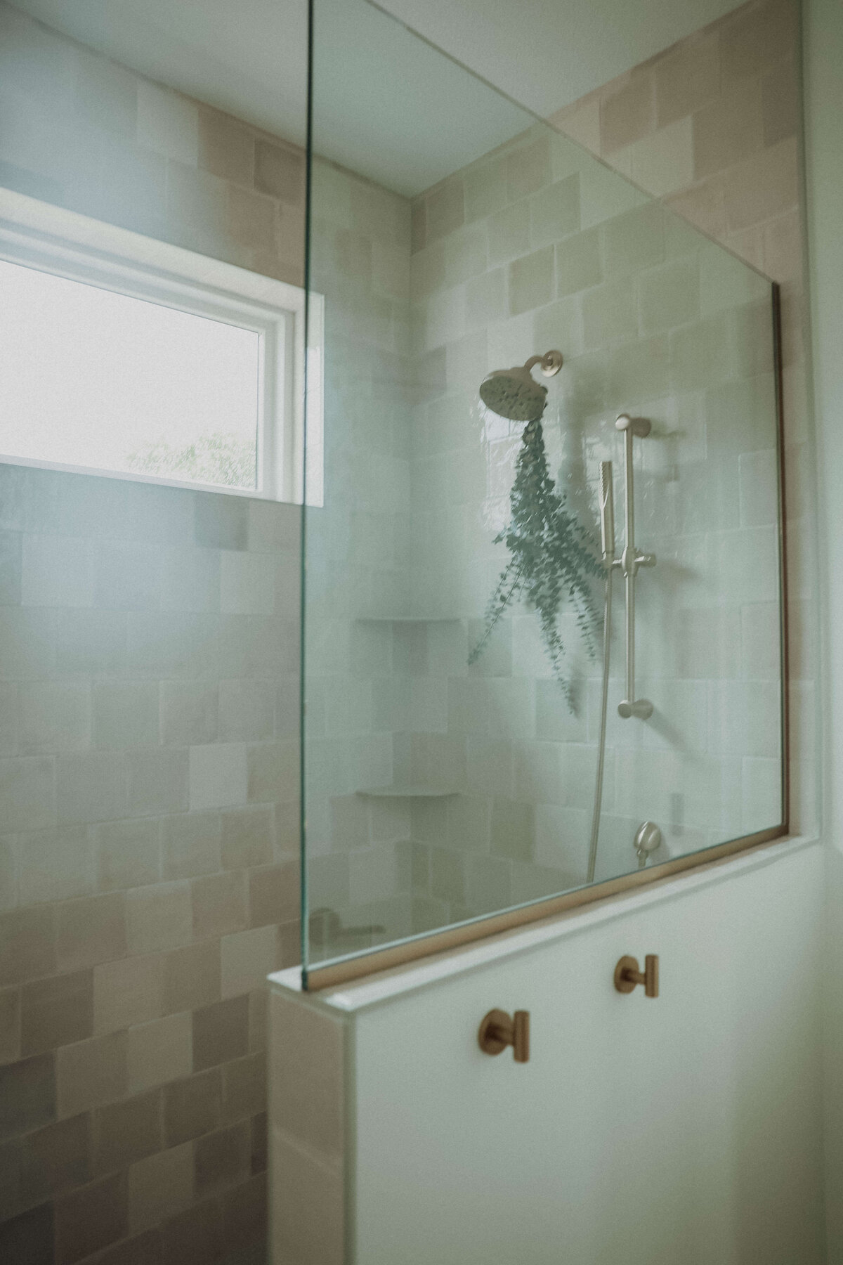 4108-Bathroom-Panora-Central-Iowa-Custom-Home-JRL-Builders-E23A9067