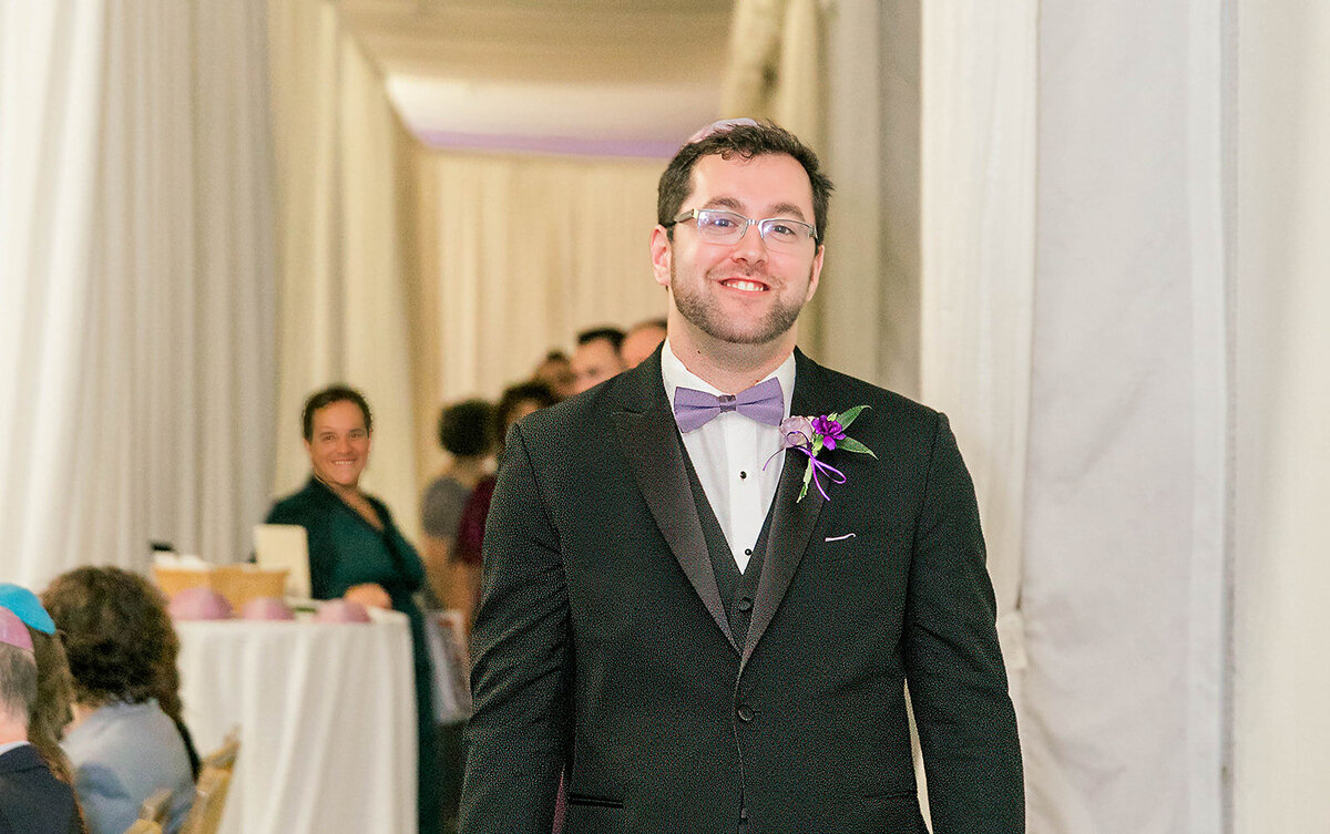 Eliana-Melmed-Photography-Chicago-LosAngeles-Jewish-WeddingPhotography-Chuppah-00031