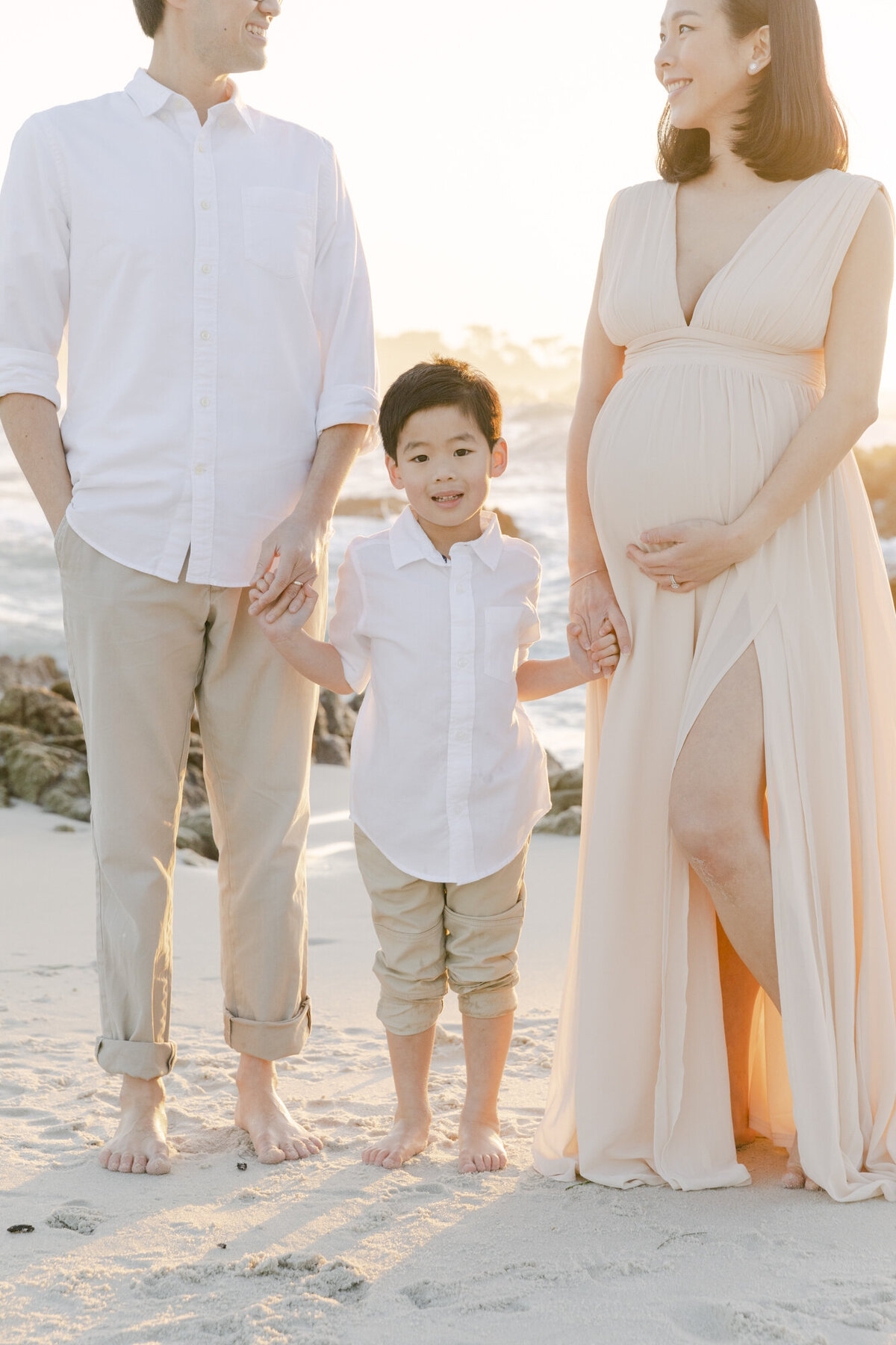 PERRUCCIPHOTO_PEBBLE_BEACH_FAMILY_MATERNITY_SESSION_73