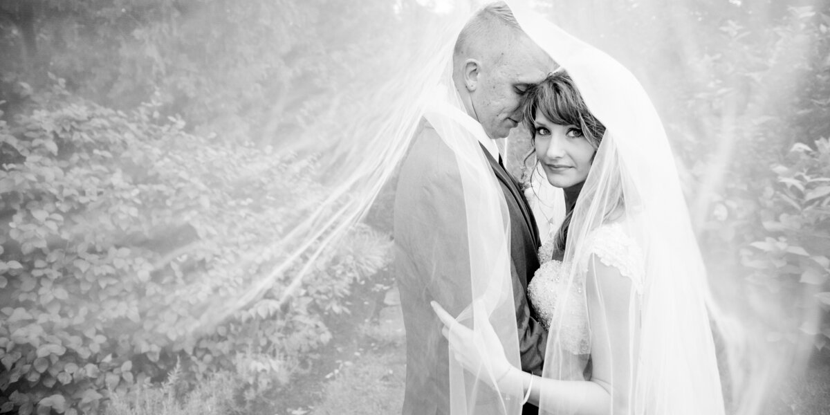 black and white wedding portraits cameron estates