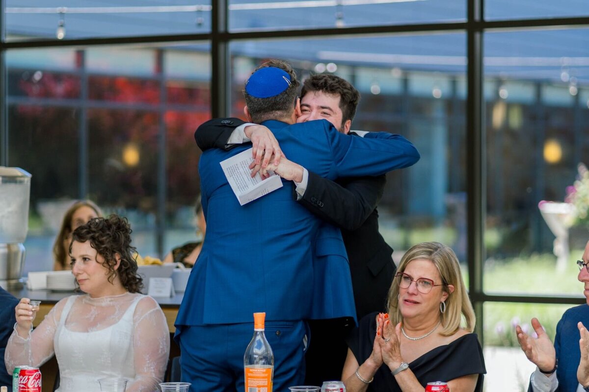 Eliana-Melmed-Photography-Chicago-LosAngeles-Jewish-WeddingPhotography-ShulaNoah-Tisch-00145
