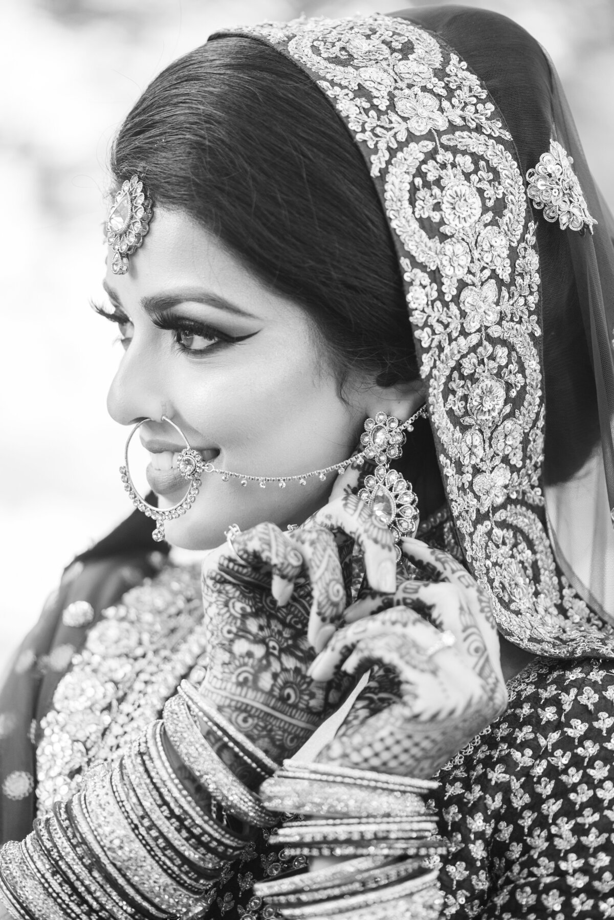 maha_studios_wedding_photography_chicago_new_york_california_sophisticated_and_vibrant_photography_honoring_modern_south_asian_and_multicultural_weddings3