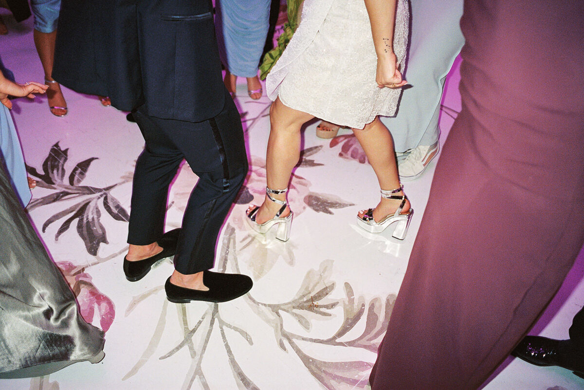 Austin-Fine-Art-Wedding-Photographer-AnnieScott-WelcomeParty-RuétPhoto-featherandtwine-138