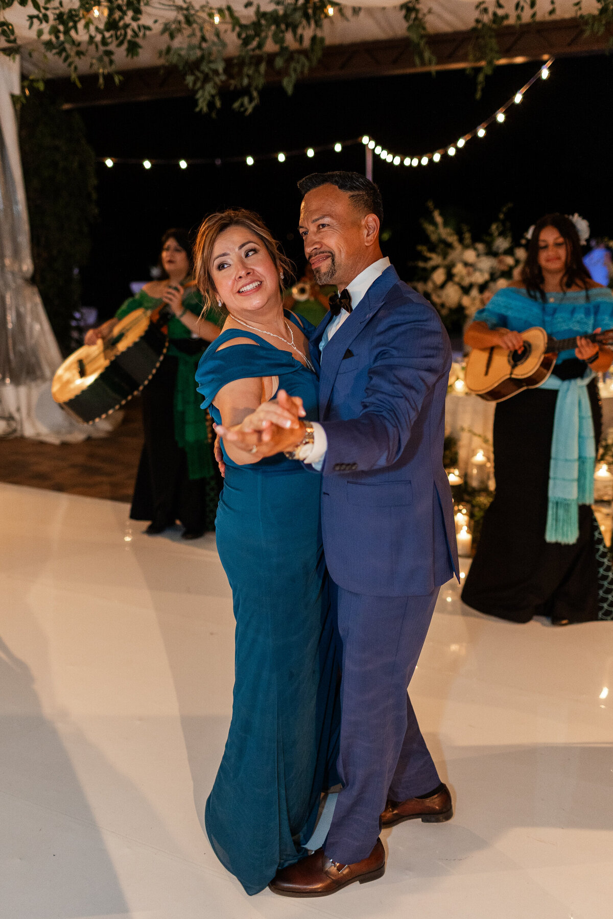 chicago-botanic-garden-wedding-summer-alex-ferreri--81