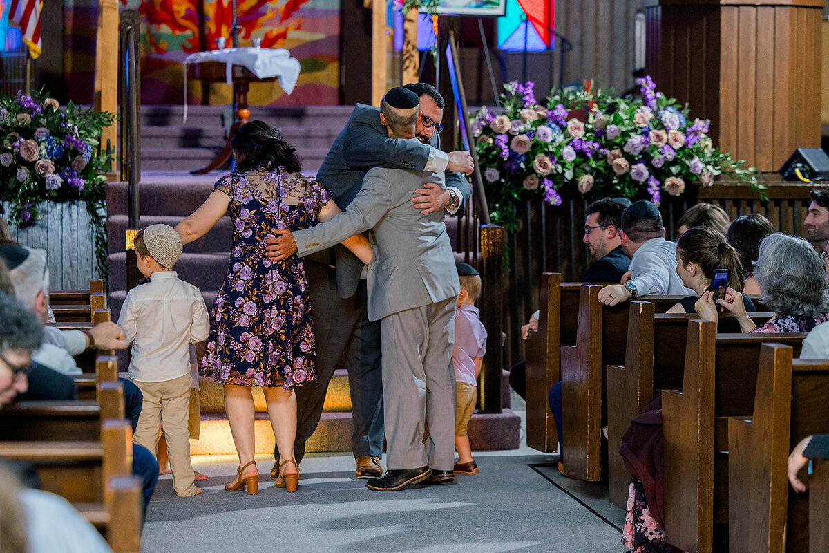 Eliana-Melmed-Photography-Chicago-LosAngeles-Jewish-WeddingPhotography-ElianaSklar-Chuppah-00062