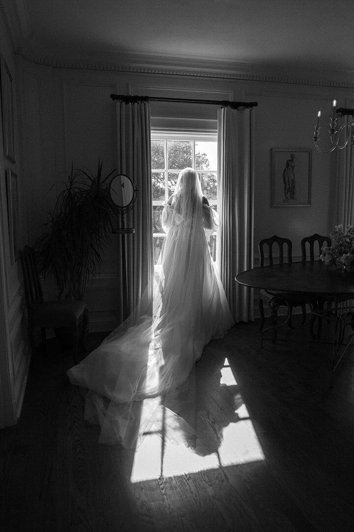 Commodore Perry Estate Wedding Austin Wedding Photographer Megan Kay Photography -62