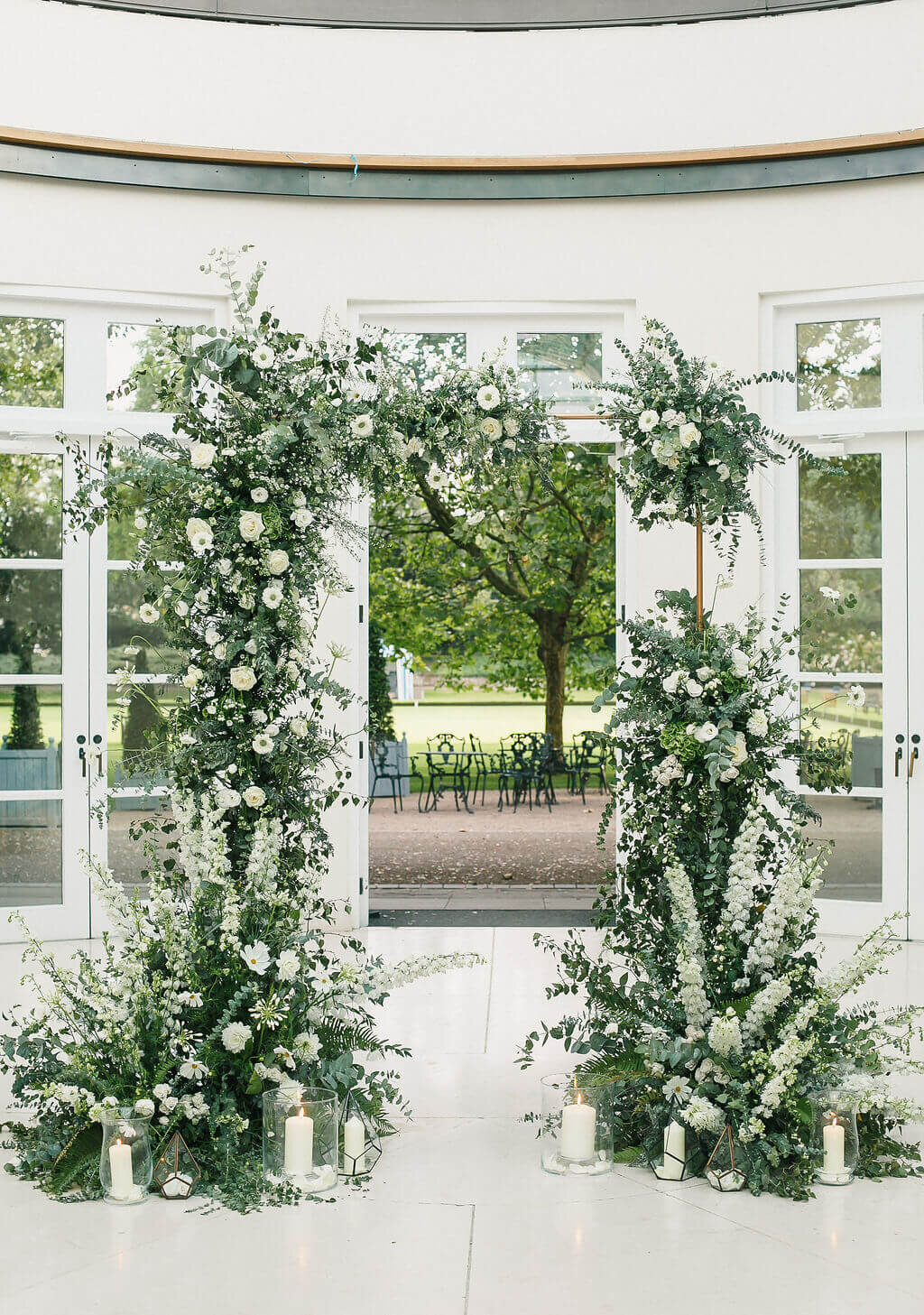 Pesh-Flowers-London-Wedding-Florist-The-Hurlingham-Club-London-flowers32