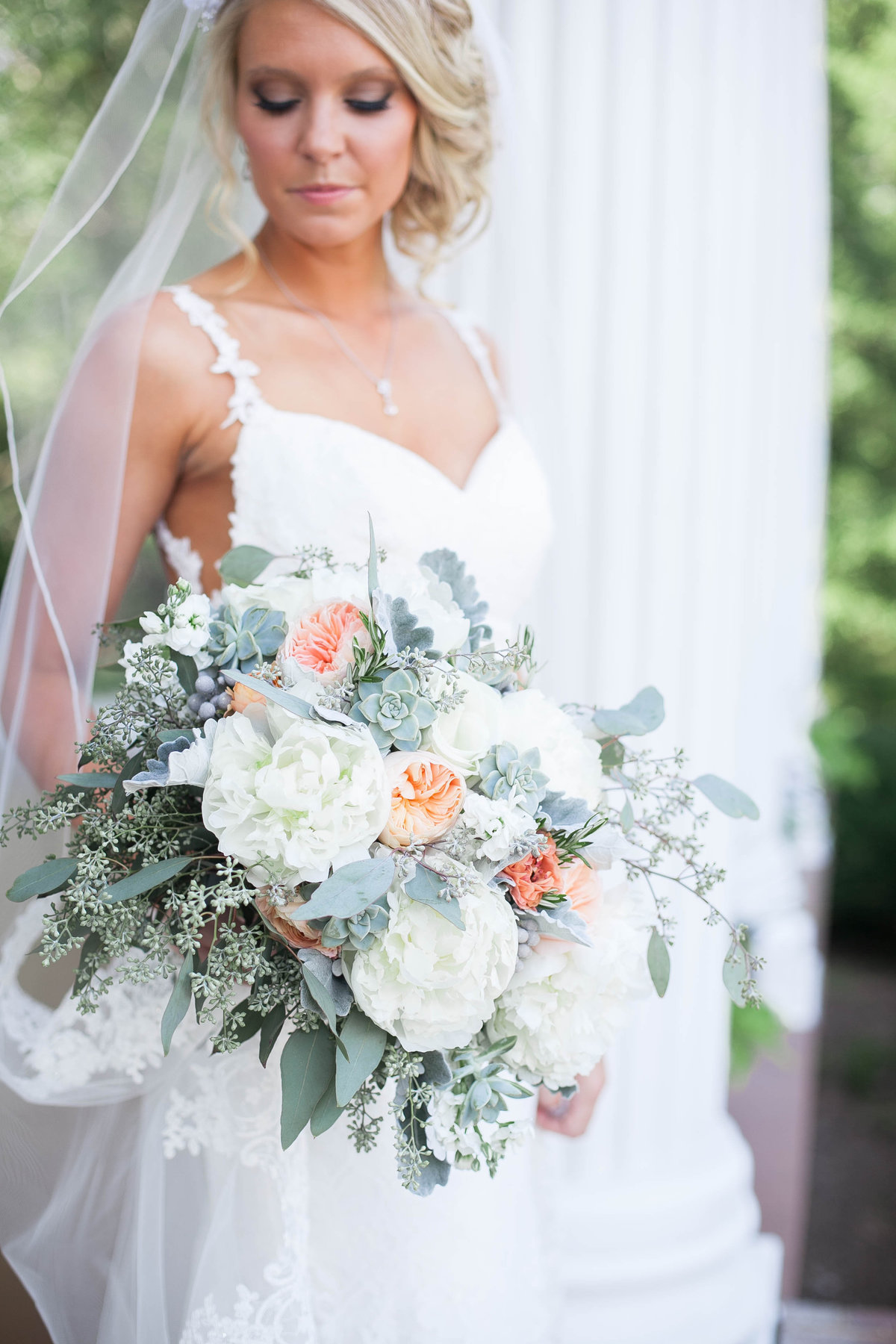 1523219824-bride--groom_20576431010_o[1]