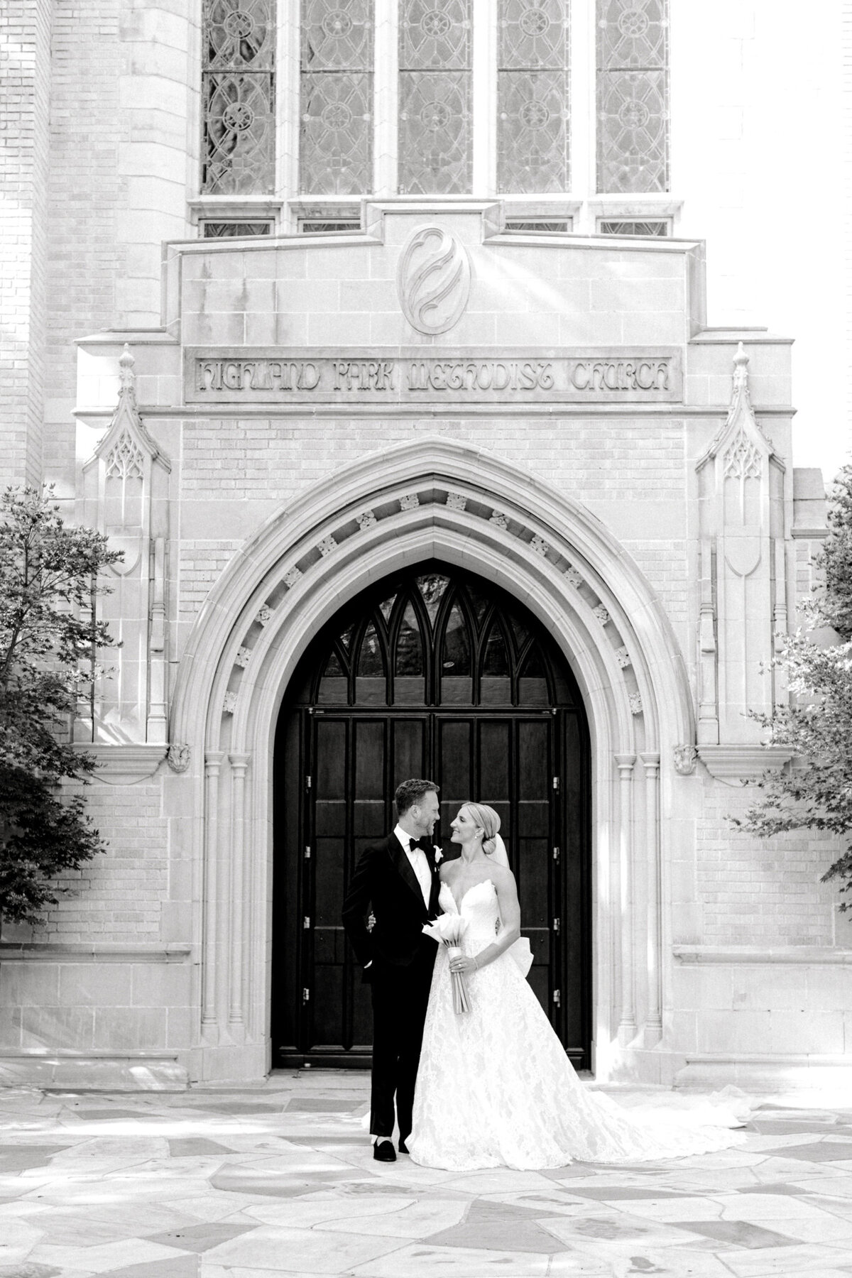 Katelyn & Kyle's Wedding at the Adolphus Hotel | Dallas Wedding Photographer | Sami Kathryn Photography-4