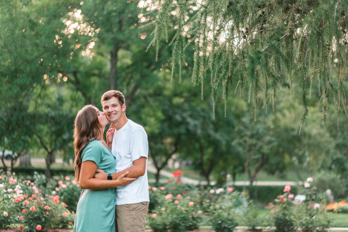 Engagement Pictures || © Emily Mitton Photography-10