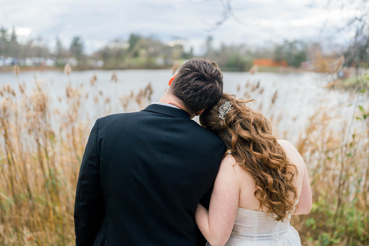 Eliana-Melmed-Photography-Chicago-LosAngeles-Jewish-WeddingPhotography-CouplePortrait-00062