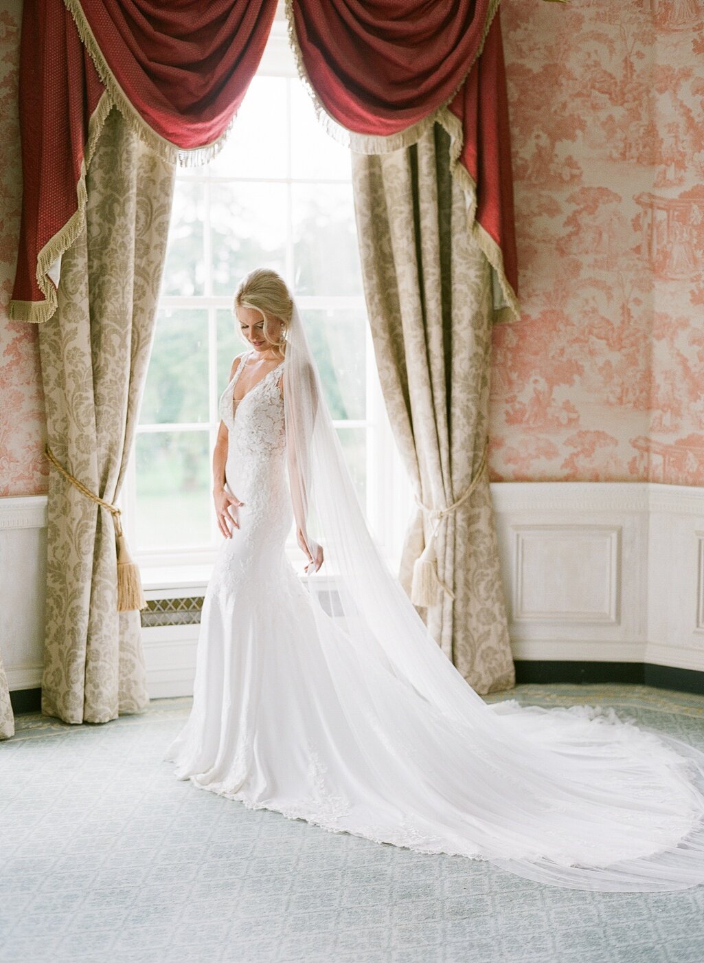 Jessie-Barksdale-Photography_K-Club-Ireland-Destination-Wedding-Photographer_0048