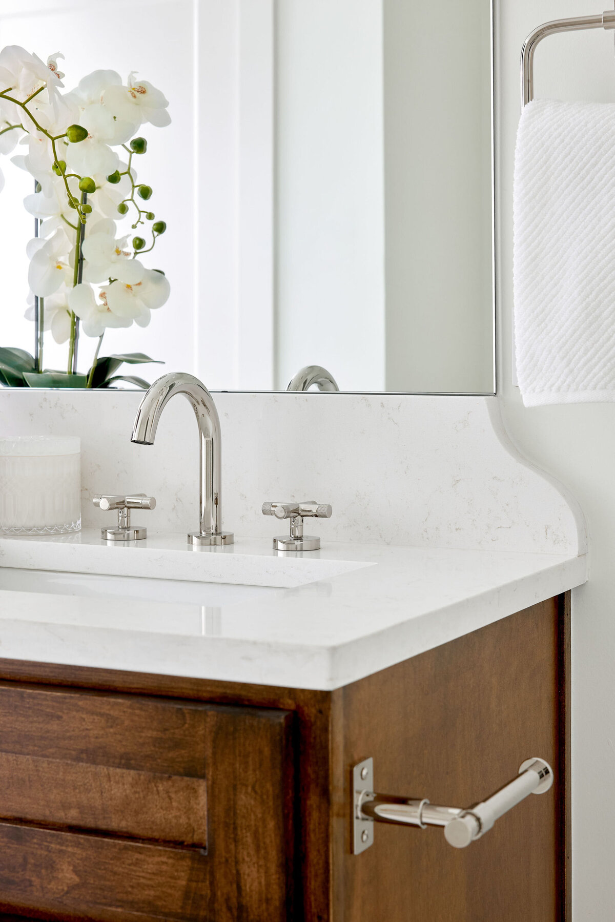 cocoloba homes cockrell ave bathroom vanity with white counters