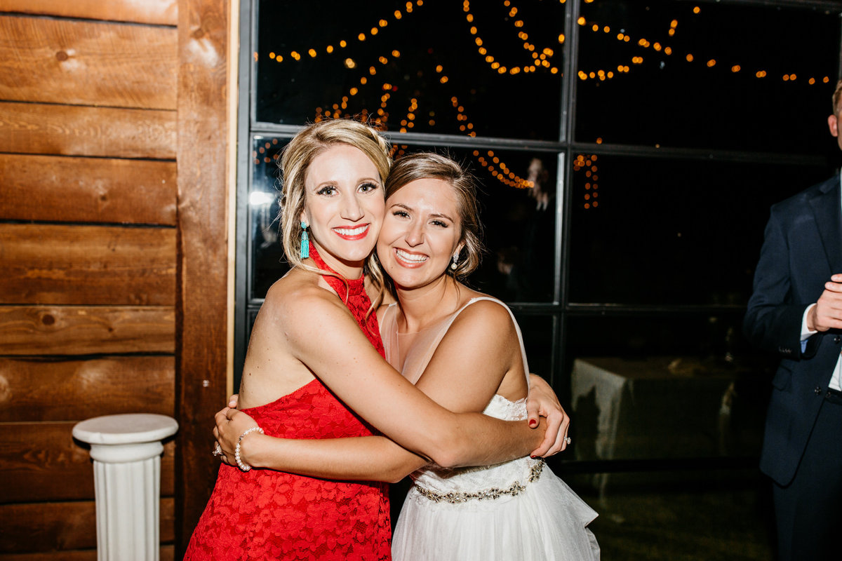 Alexa-Vossler-Photo_Dallas-Wedding-Photographer_North-Texas-Wedding-Photographer_Stephanie-Chase-Wedding-at-Morgan-Creek-Barn-Aubrey-Texas_197