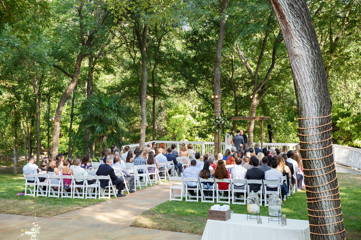 Austin wedding photographer casa blanca on brushy creek ceremony wide angle