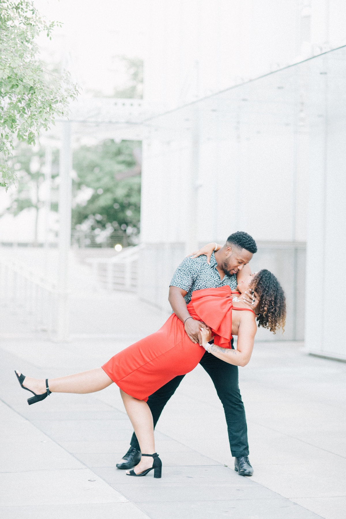 photography couple session high museum of art