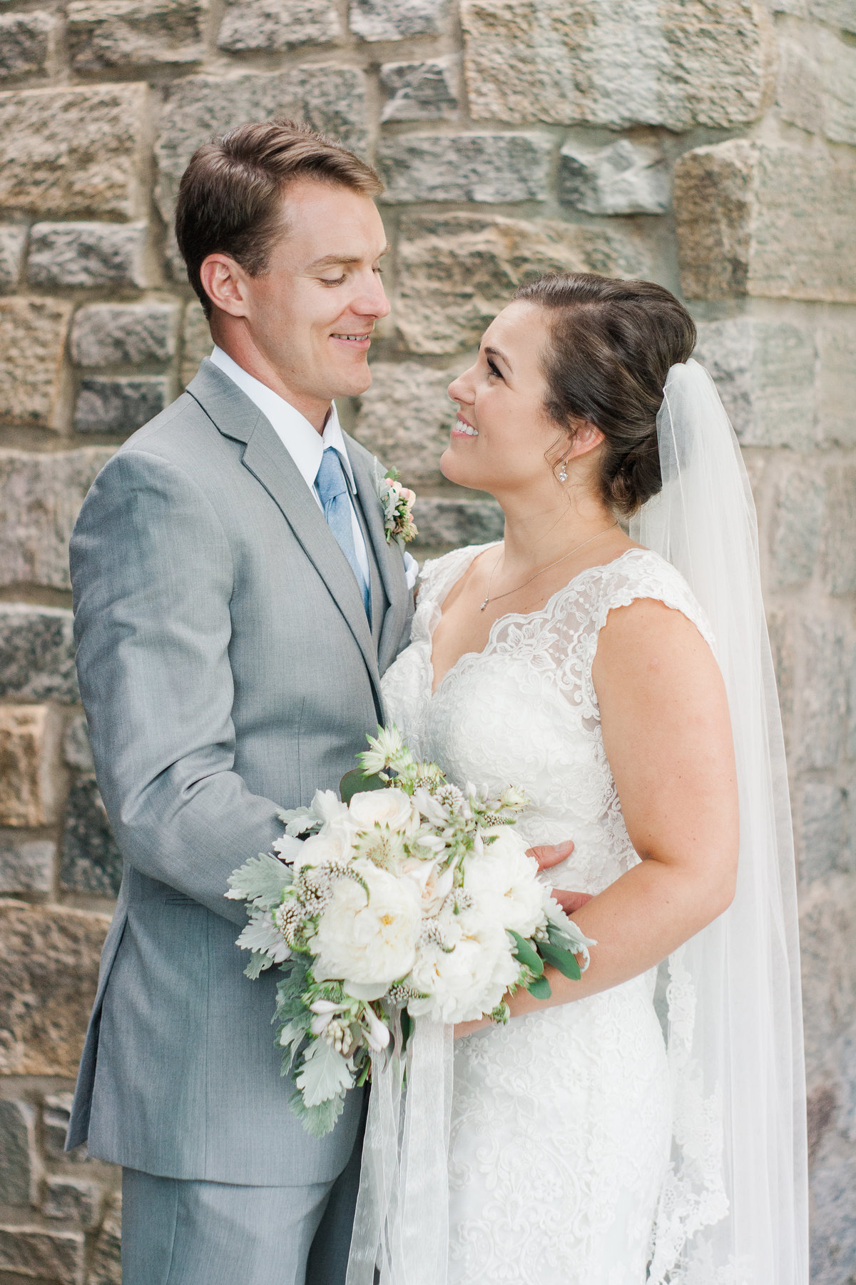 Destination wedding ceremony photographed at Blowing Rock Country Club by Boone Photographer Wayfaring Wanderer. BRCC is a gorgeous venue in Blowing Rock, NC.