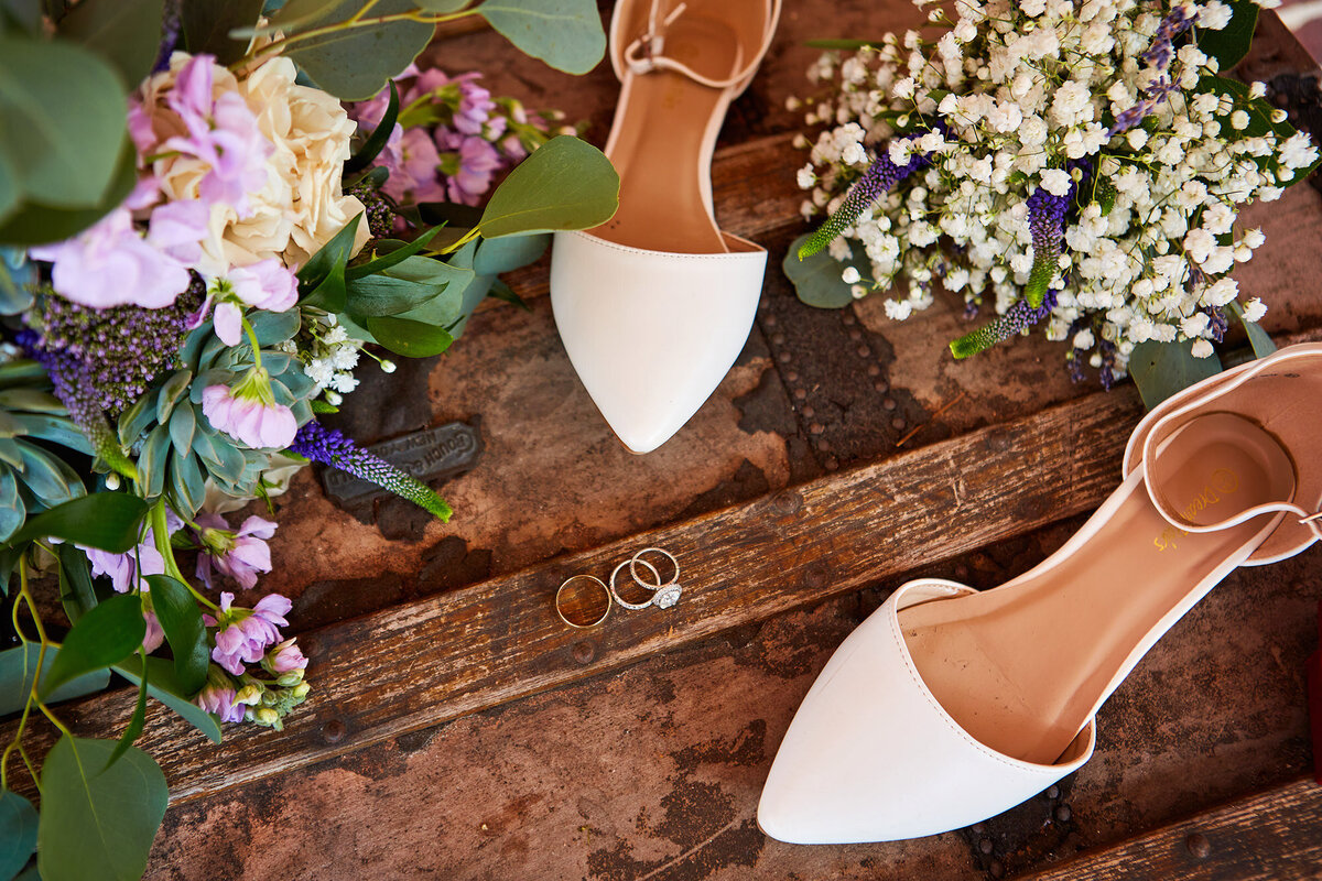 charleston-wedding-bridal-shoes-rings-florals-details