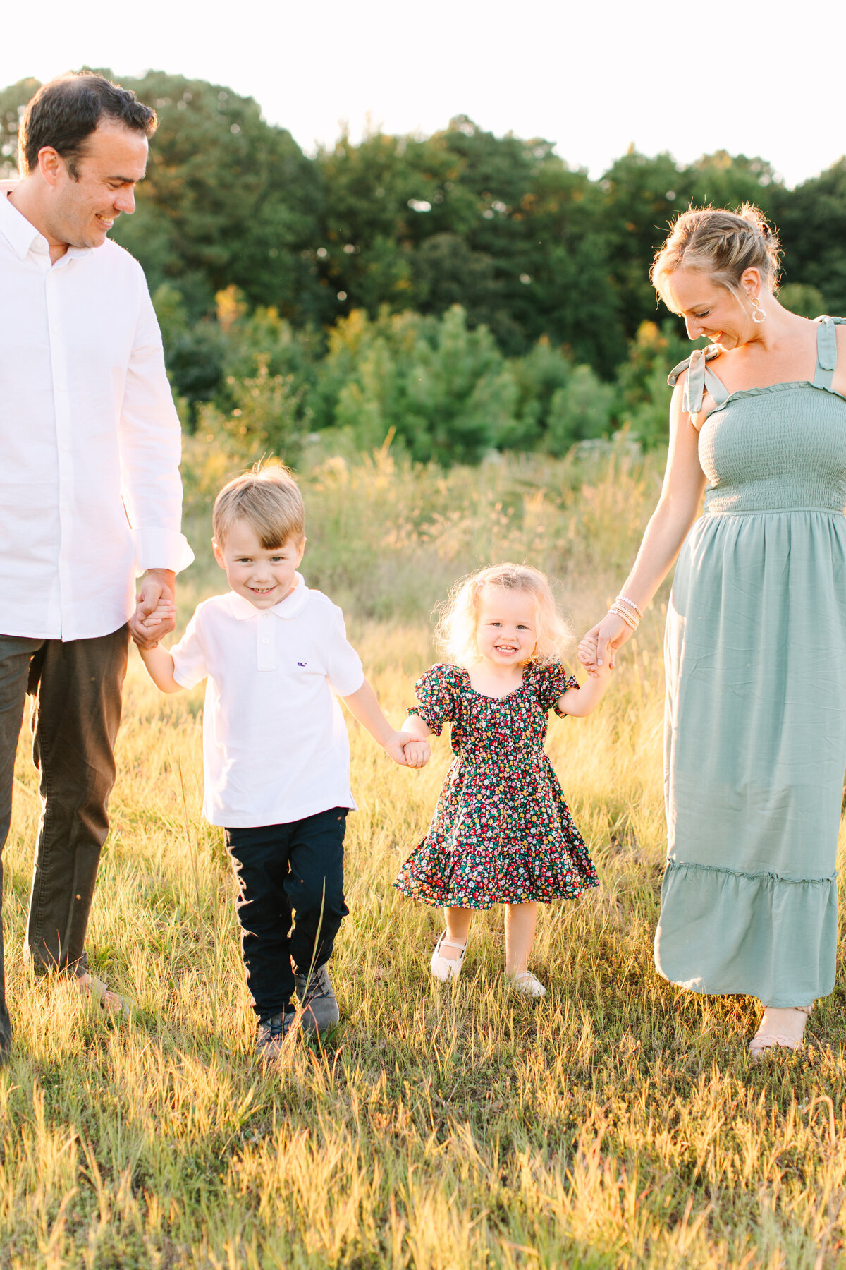 Emily + Teddy  Wood Mini Session 9.13.22-10