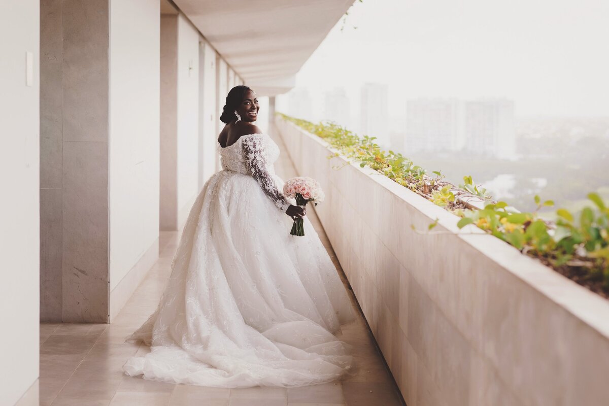 Bride walking away at wedding in Cancun