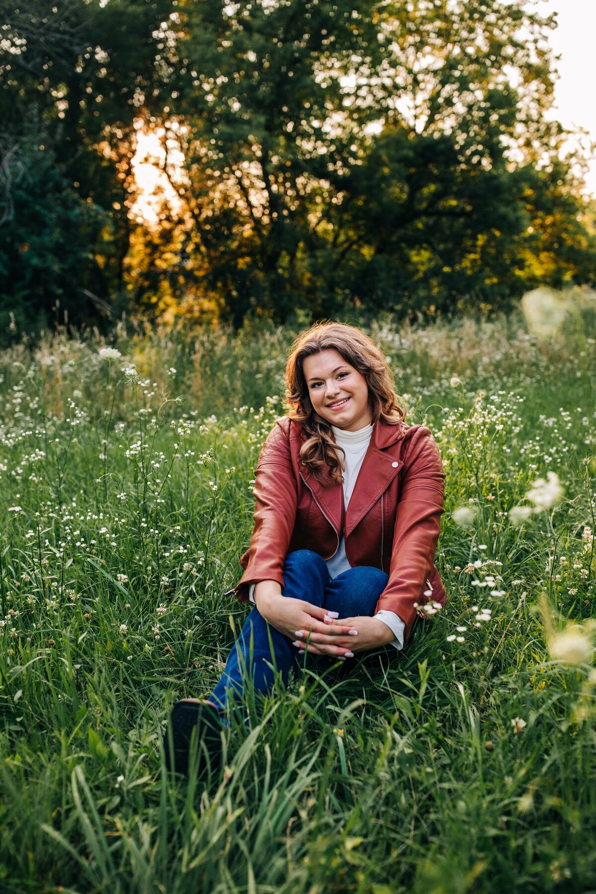 Golden-Hour-Senior-Portraits-Hartford-WI2