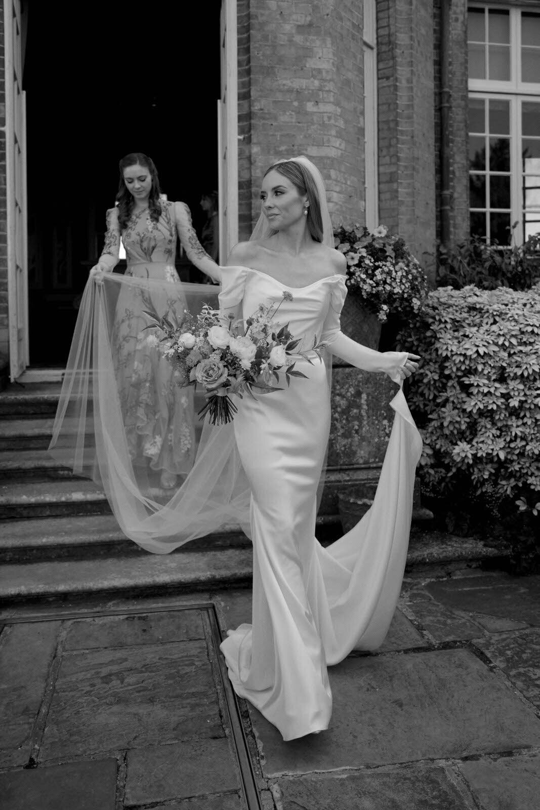 Flora_And_Grace_London_Editorial_Wedding_Photographer (1 von 1)-24