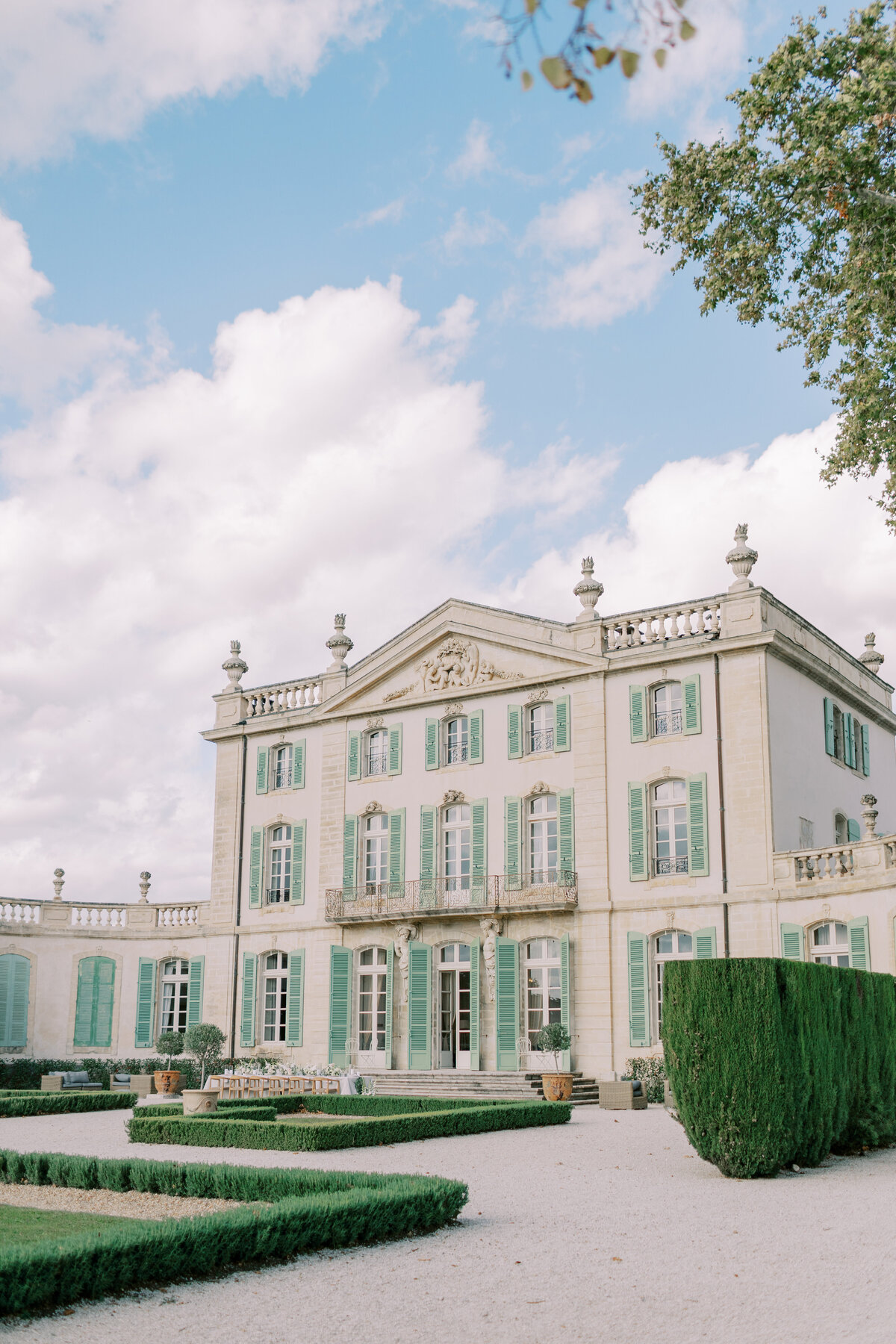 KT9A4290 Chateau de Tourreau Provence France Wedding Photographer