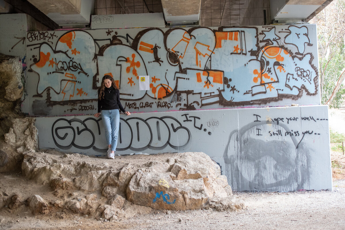teenage-girl-portrait-melbourne-graffiti