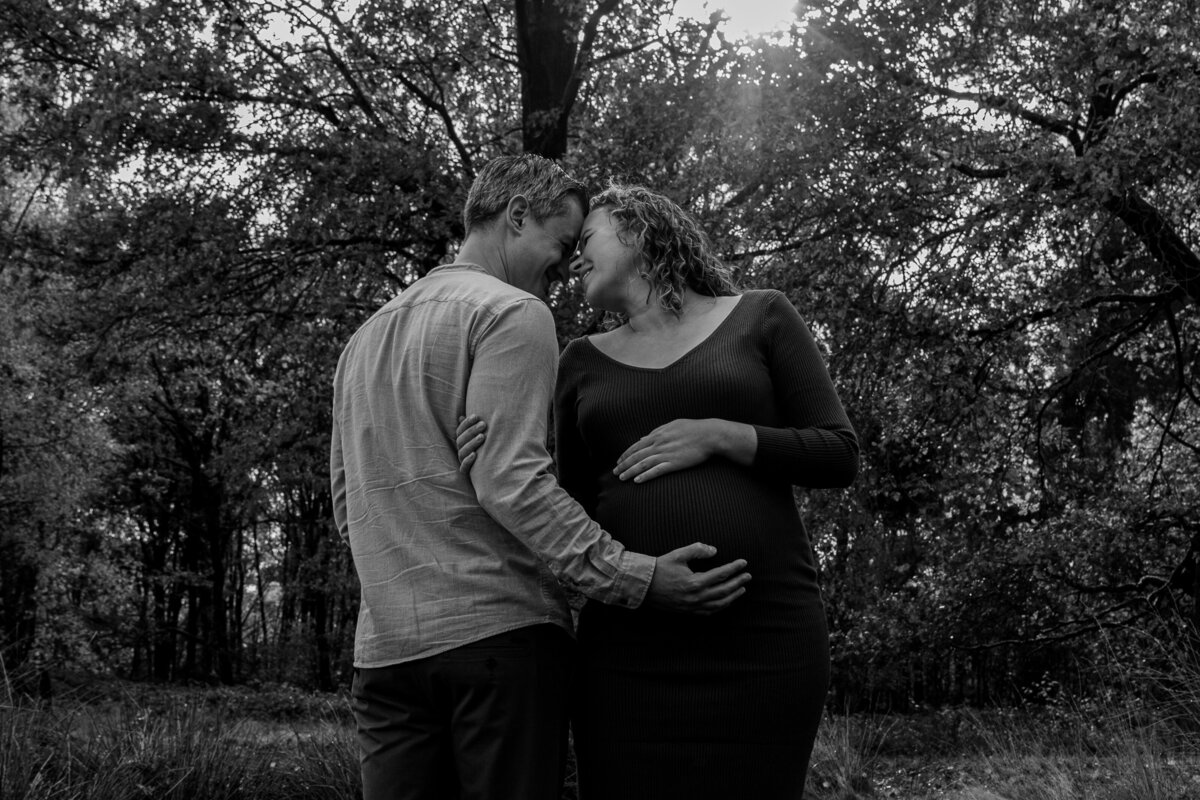 Zwangerschapsshoot Bieyounique -128 Zwangerschapsshoot Beegderheide