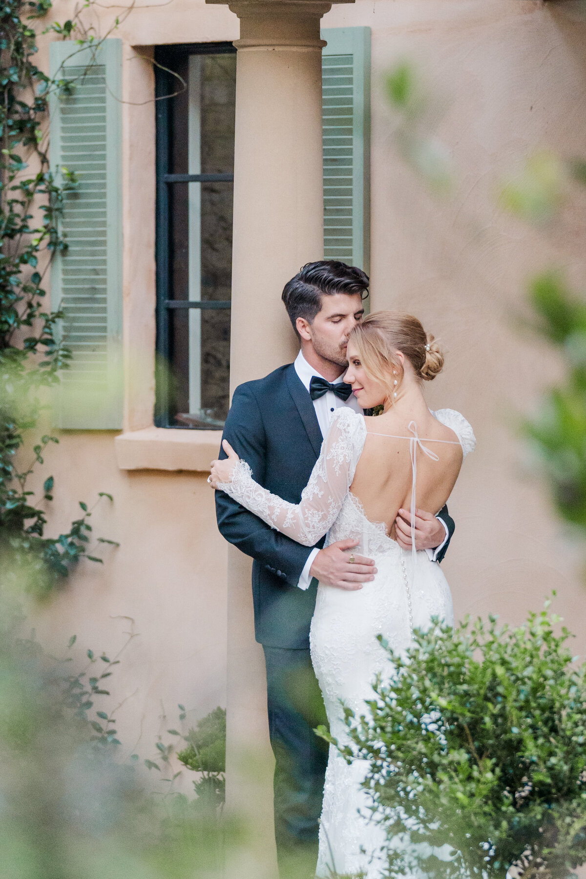 Romantic Italy-themed wedding
