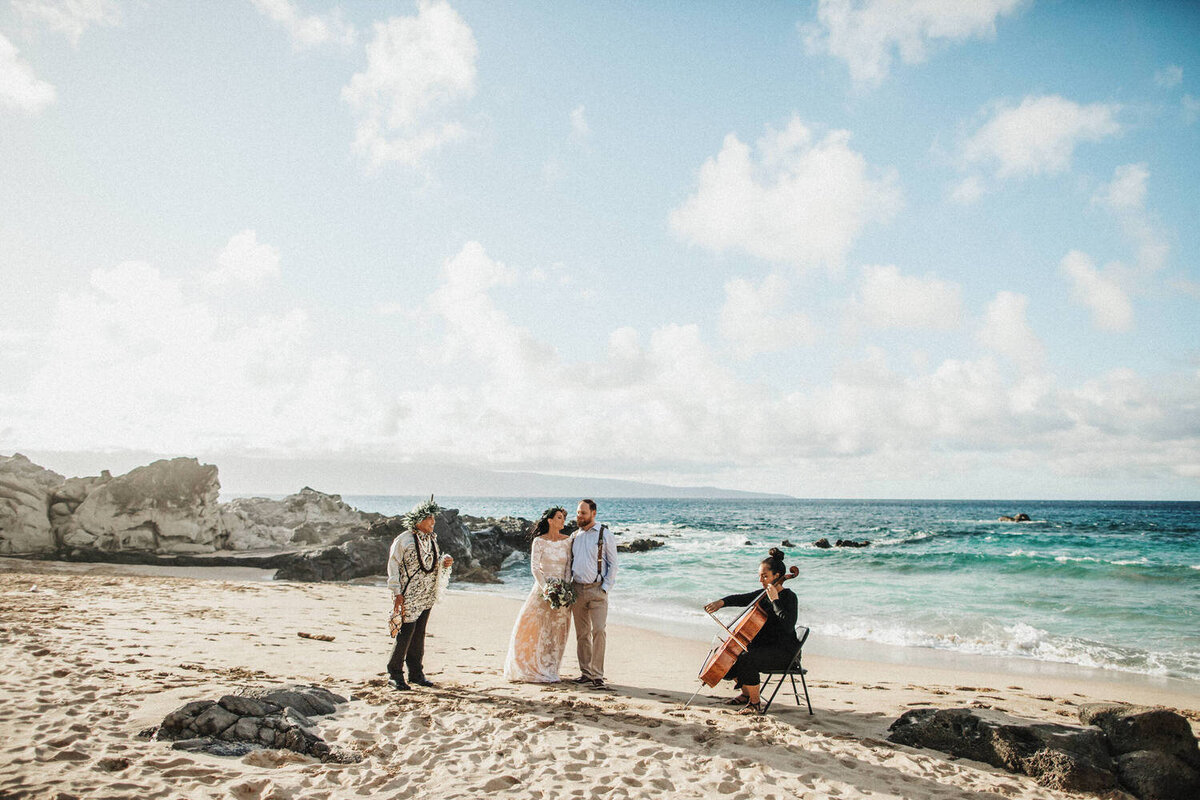 Beach Wedding in Maui