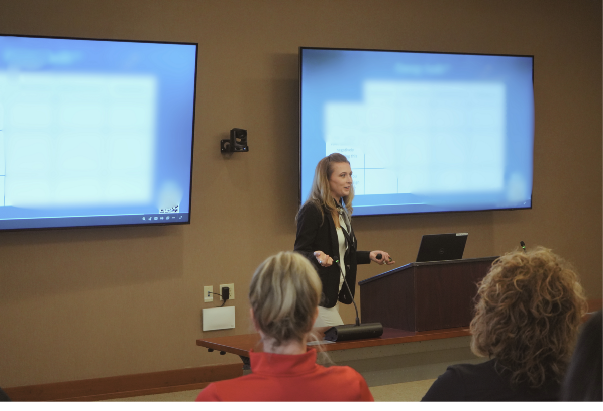 Lynsey-Retzlaff-Mental-Wellness-Speaking