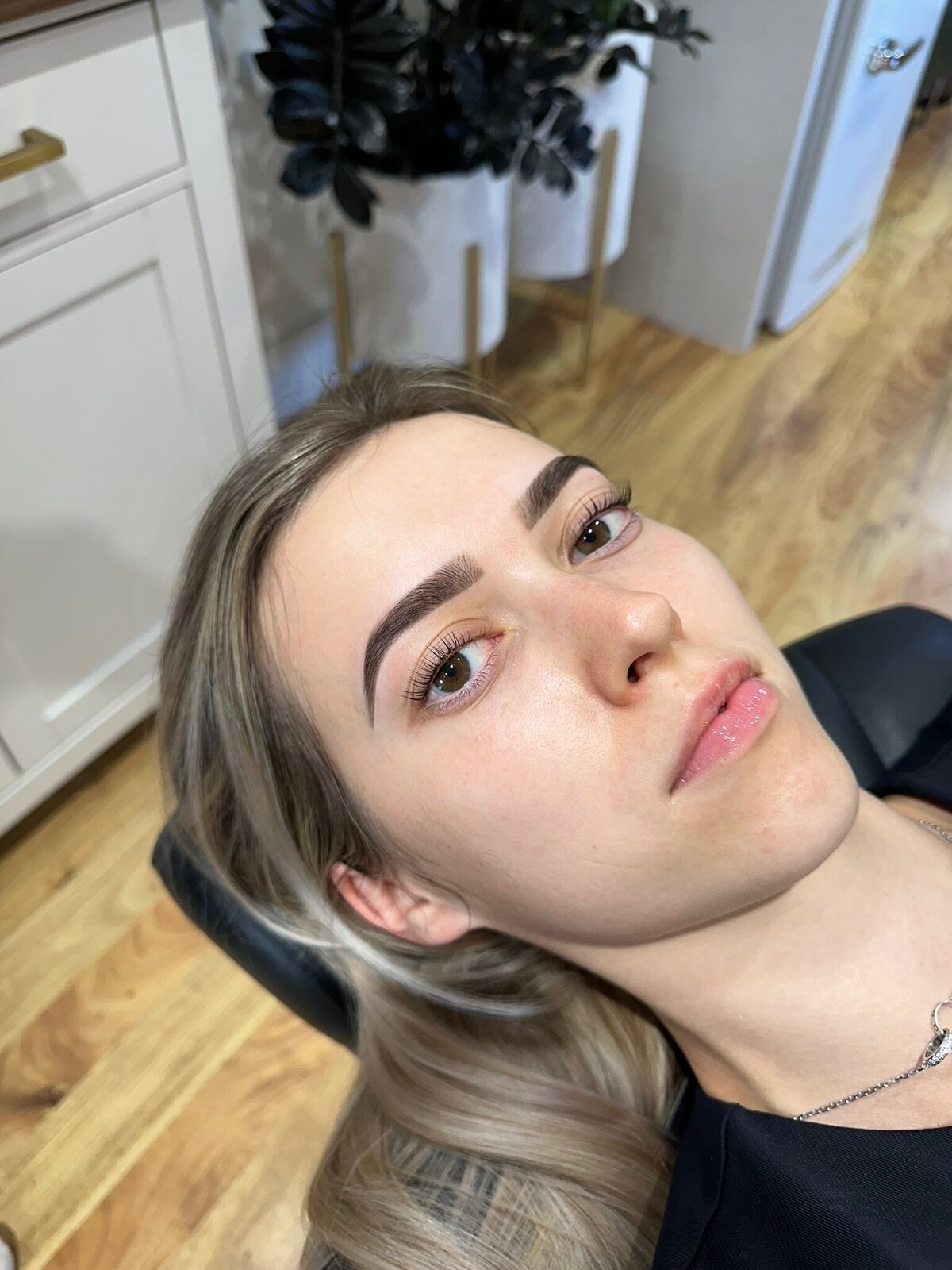 Fresh-Skin-Babes-Brow-Lash-Transformation8128